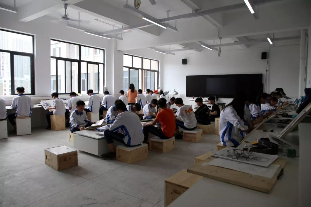 柳州市一職校招生電話_職校招生文案_晉江華僑職校2016招生