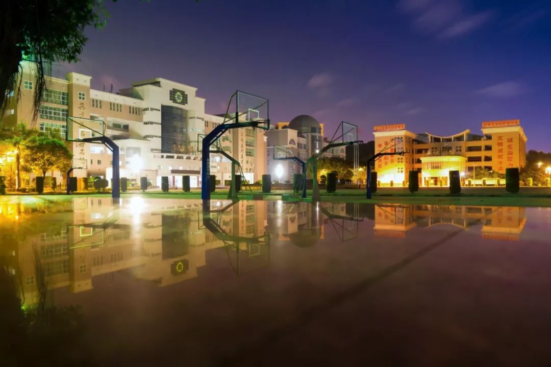 職校招生文案_晉江華僑職校2016招生_柳州市一職校招生電話