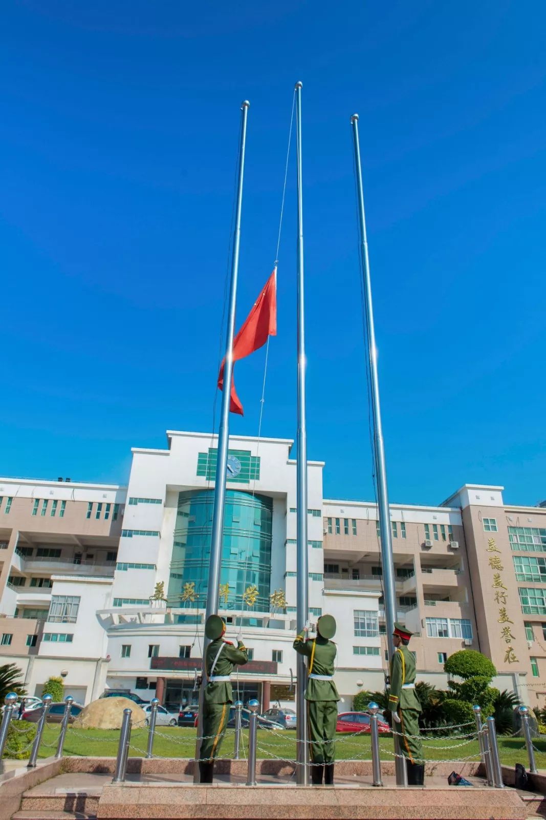 職校招生文案_晉江華僑職校2016招生_柳州市一職校招生電話