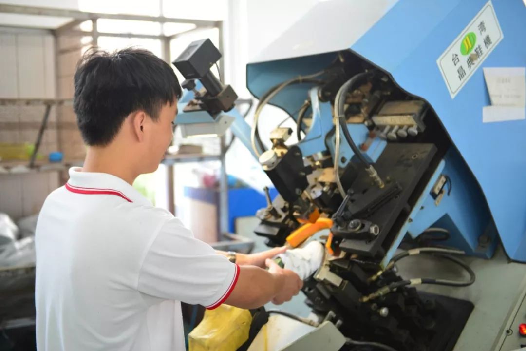 職校招生文案_柳州市一職校招生電話_晉江華僑職校2016招生