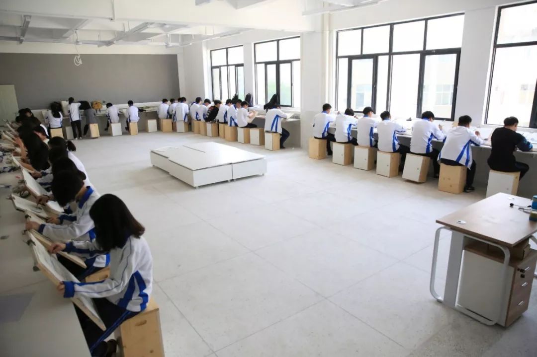 職校招生文案_柳州市一職校招生電話_晉江華僑職校2016招生