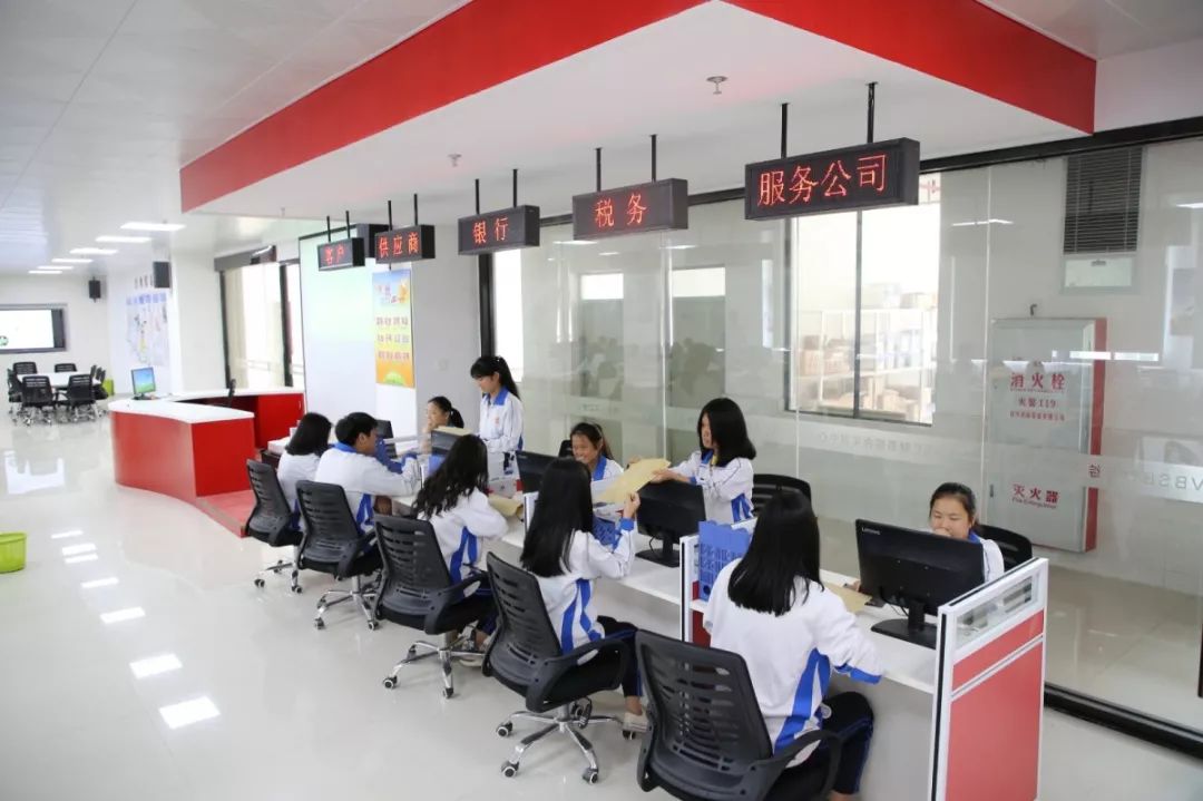 柳州市一職校招生電話_晉江華僑職校2016招生_職校招生文案