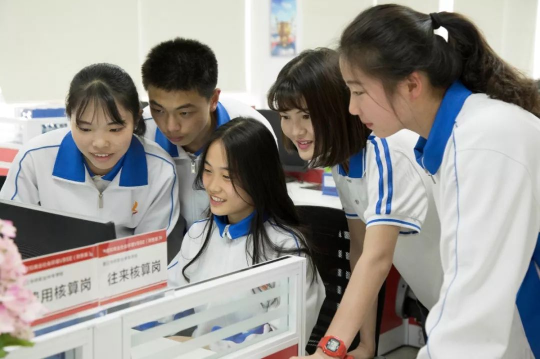 職校招生文案_柳州市一職校招生電話_晉江華僑職校2016招生