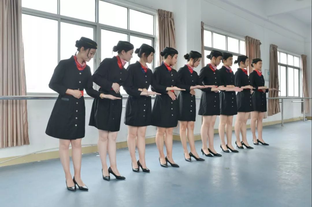 職校招生文案_晉江華僑職校2016招生_柳州市一職校招生電話