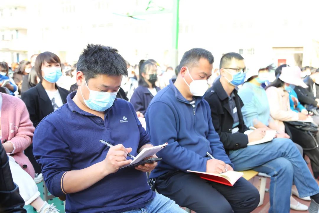 家庭教育老師的心得體會_家庭教育老師劉鑫_家庭教育老師