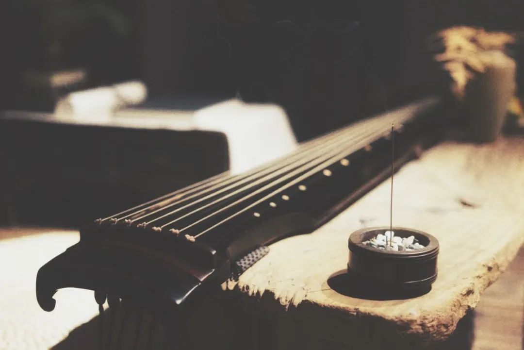 彈古琴的講究_古琴六忌七不彈_古琴忌諱